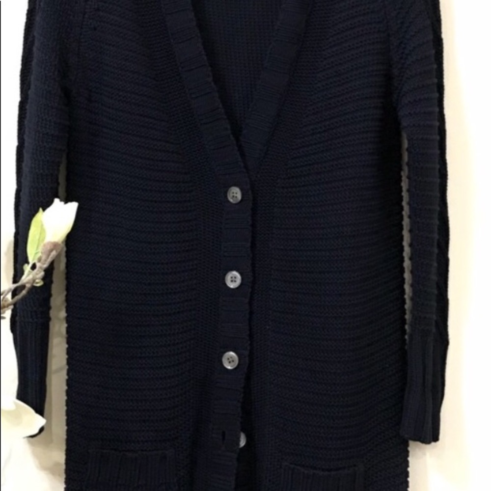 Elie Tahari Long knit Cardigan